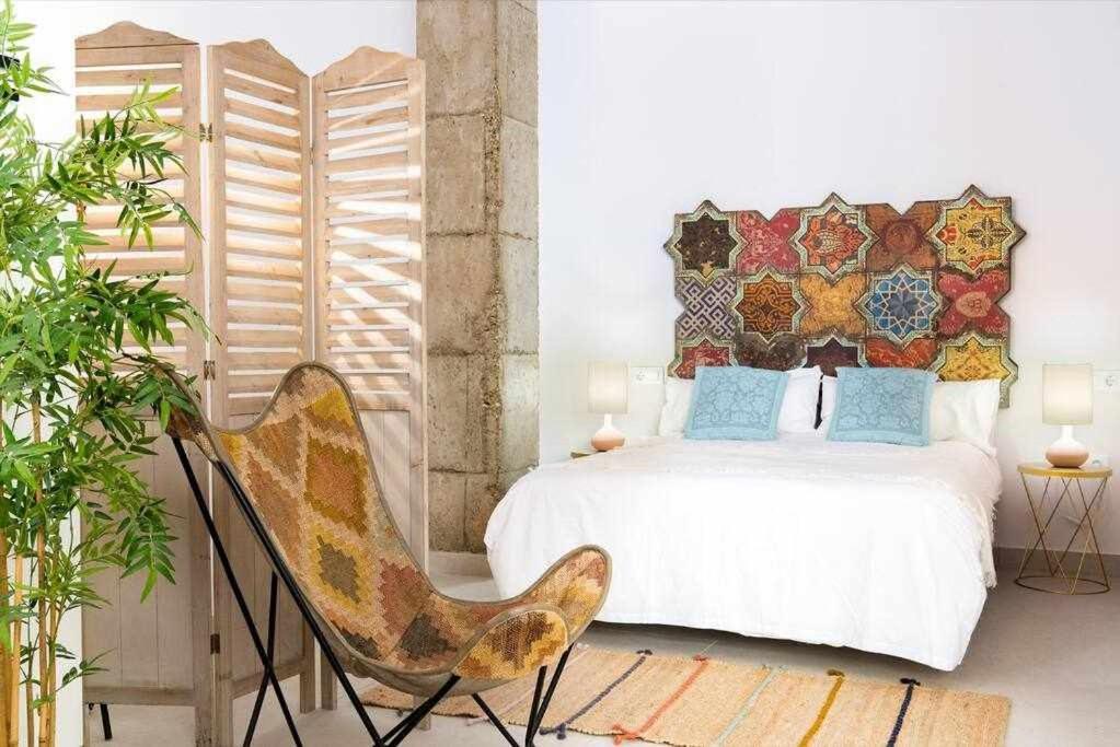 Monkeys Apartments Pinoloft Nuevo Torneo Севилья Экстерьер фото
