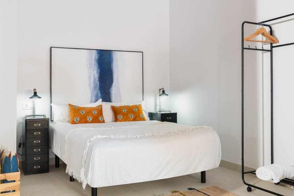 Monkeys Apartments Pinoloft Nuevo Torneo Севилья Экстерьер фото