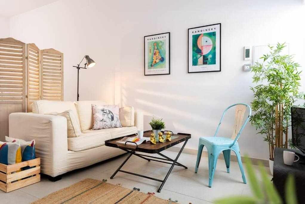 Monkeys Apartments Pinoloft Nuevo Torneo Севилья Экстерьер фото