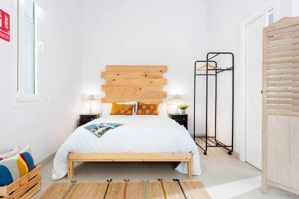 Monkeys Apartments Pinoloft Nuevo Torneo Севилья Экстерьер фото